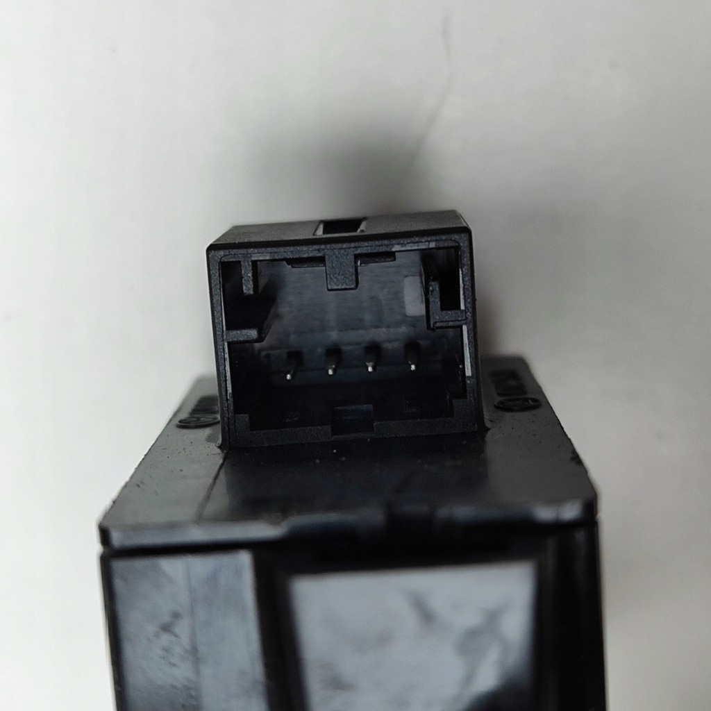 фото №6, Audi a6 s6 c7 4g 2016 кнопка відкривання кришки багажника