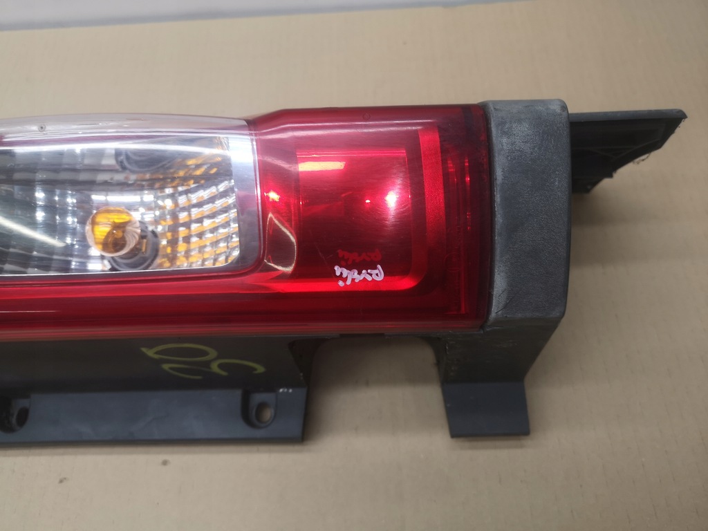 фото №6, Лампа правый задняя opel vivaro a renault trafic ii lift 2006-2014