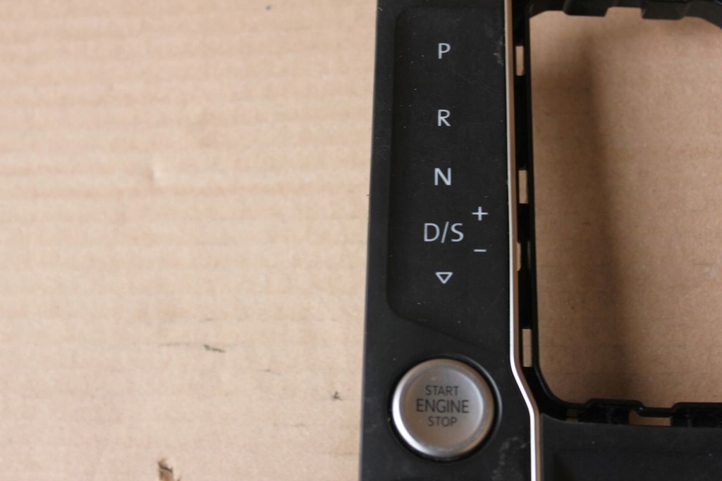 фото №9, Панель консоли туннель vw atlas 3cn713109b