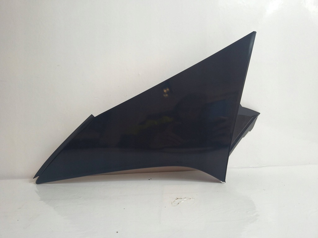 фото №1, Vw id.4 id4 левый спойлер крышки задняя молдинг 11a827939d