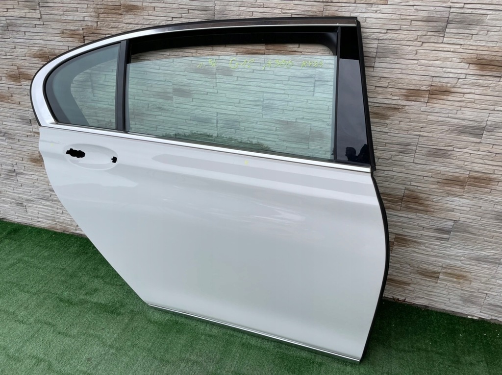 фото №1, Дверь bmw 7 g12 a300