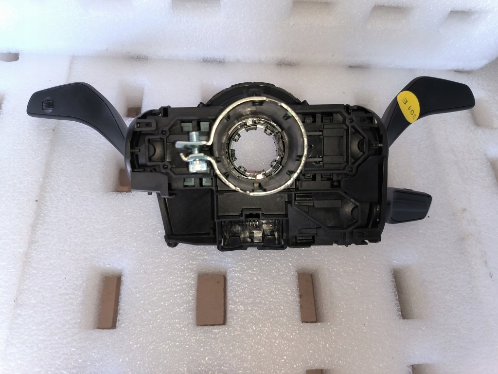 фото №4, Перемикач комбінований стрічка audi 85e907129h