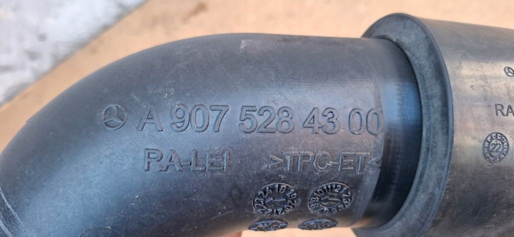 Mercedes sprinter w907 w910 повітрозабірник шланг впускний  повітря a9075282700 Київ