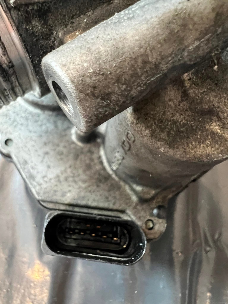 фото №5, Дроссельная заслонка audi a4 a2c53245205