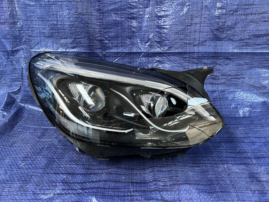 фото №1, Mercedes slk w172 права лампа full led