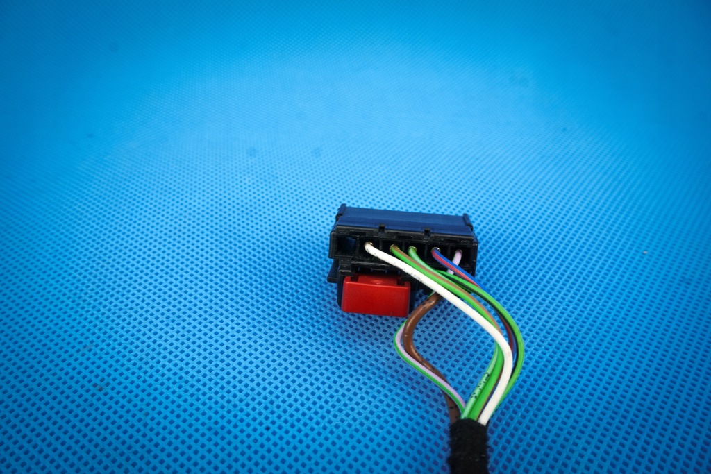 фото №7, Vw колодка штекер 1k8972928