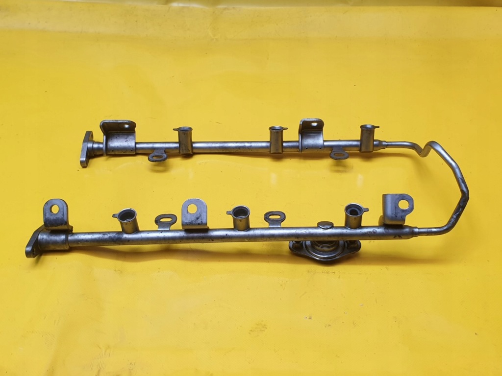 фото №2, Молдинг впрыскная клапан gt-r r35 vr38 024000-5380