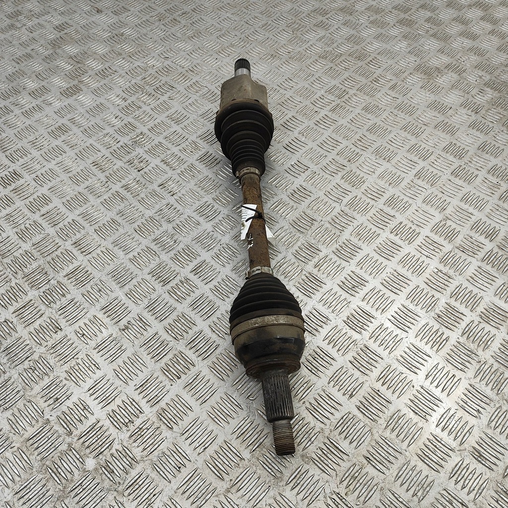 фото №3, Land rover range rover l405 2019 левая сторона приводной вал передняя