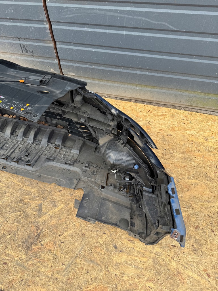 фото №9, Бампер передній перед kompletny renault megane iv terpr 4 pdc