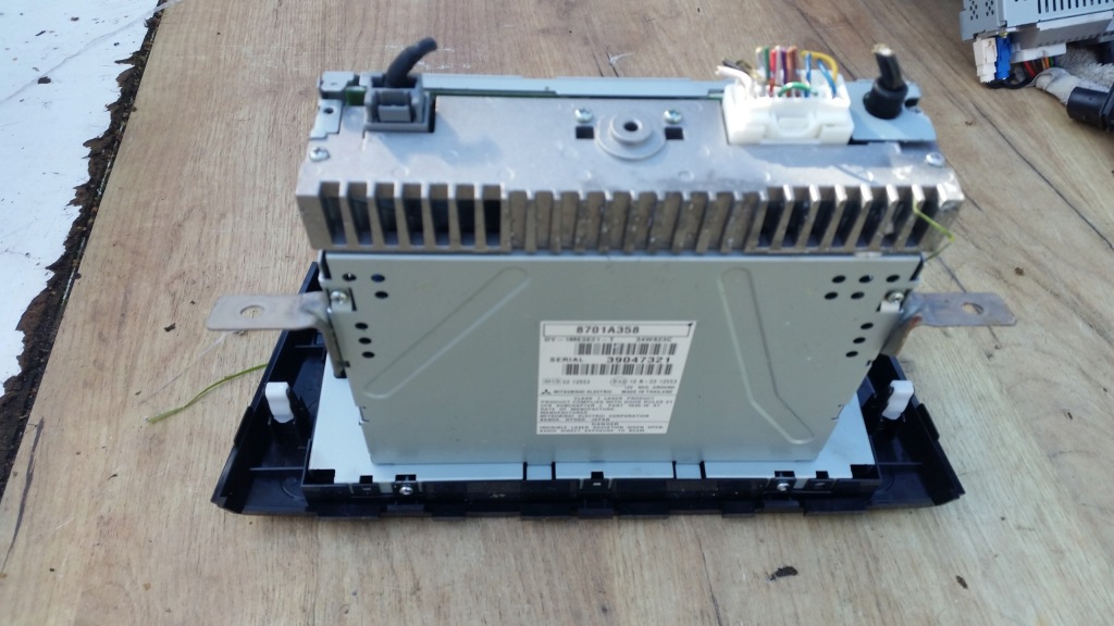 фото №4, Радіопрогравач cd mp3 mitsubishi space star