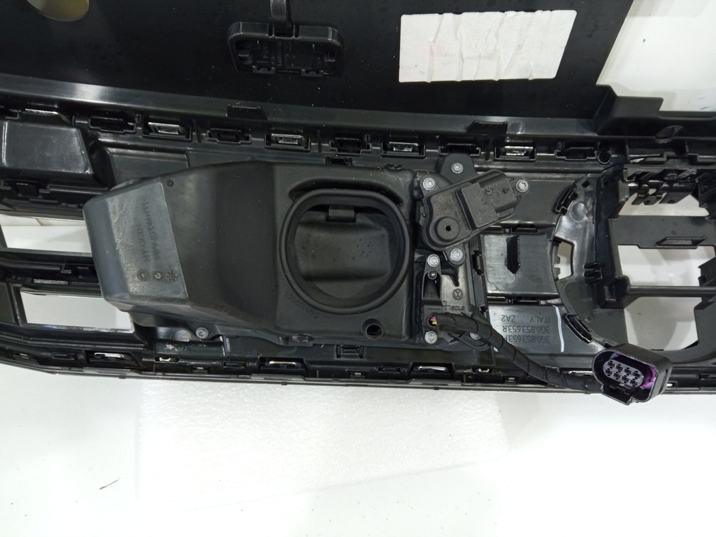 фото №7, Решётка радиатора решётка радиатора vw passat b8 gte lift 19-22 pod радар