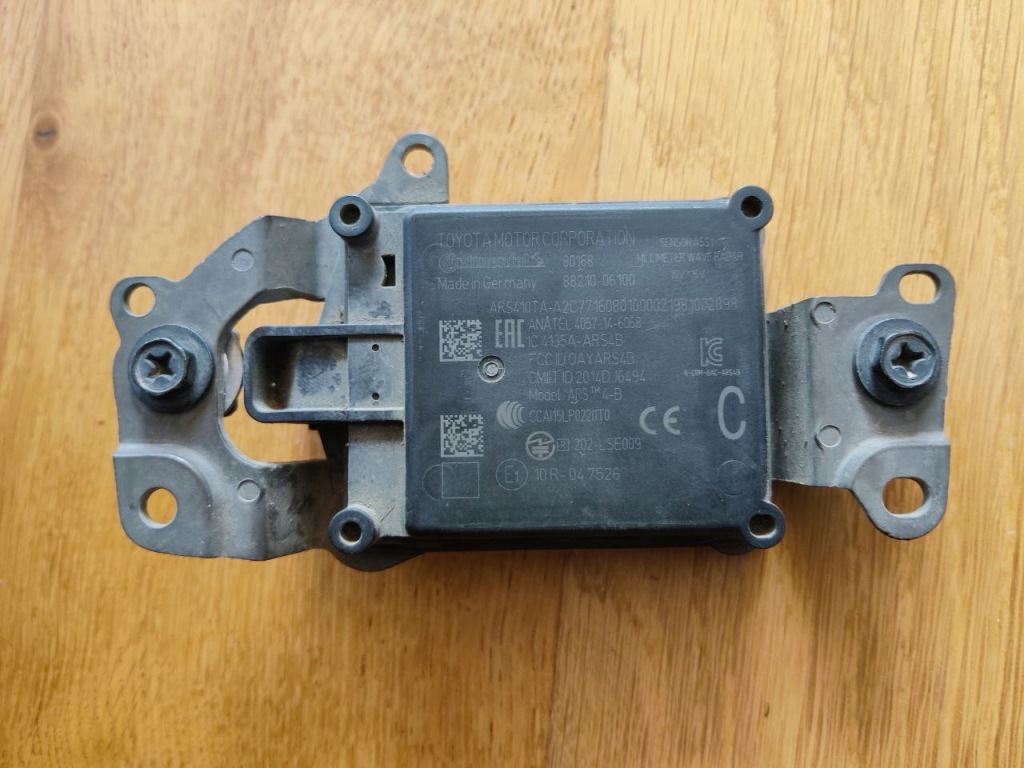 фото №1, Радар датчик відстані acc toyota camry viii xv70 2018- 88210-06100