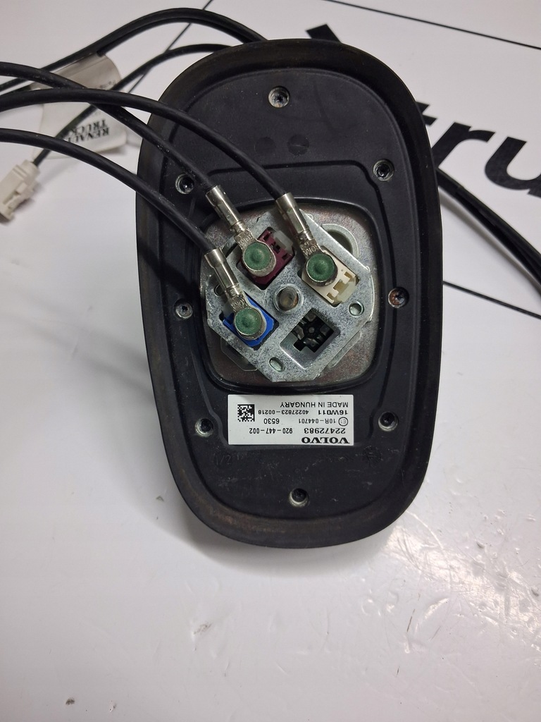 фото №4, Антенна кровельная gps gsm am fm volvo fh fm 4 fmx renault gama t range c k