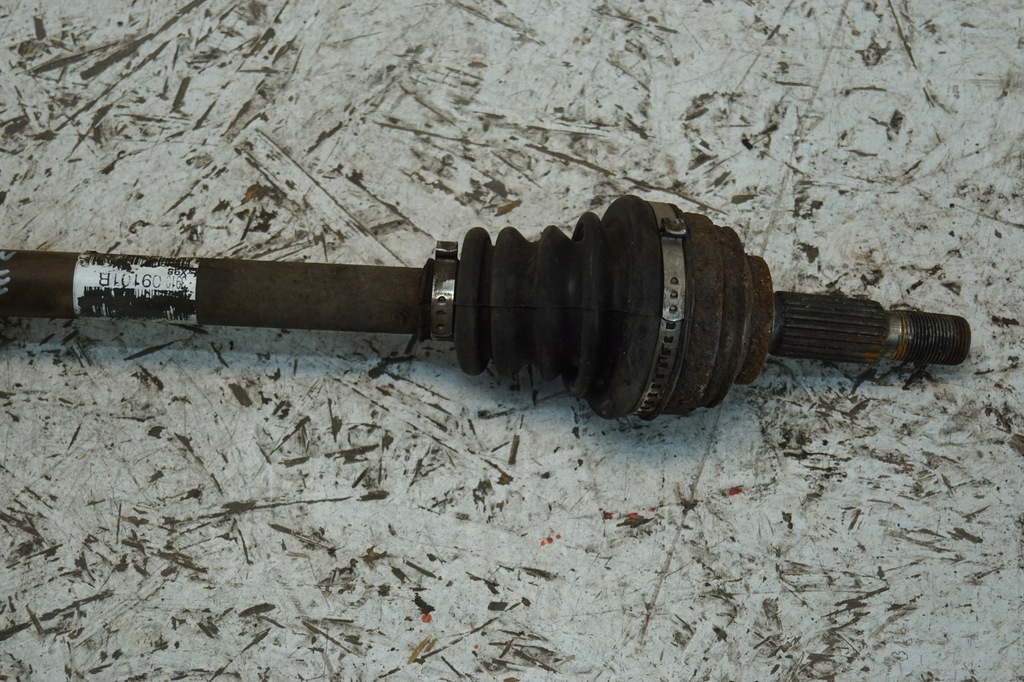 фото №5, Приводной вал правый перед renault clio iv 0.9 tce 391009101r