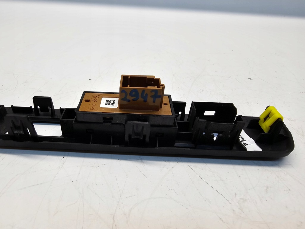 фото №9, Рамка панель переключателей expert jumpy proace iv 16- #2947