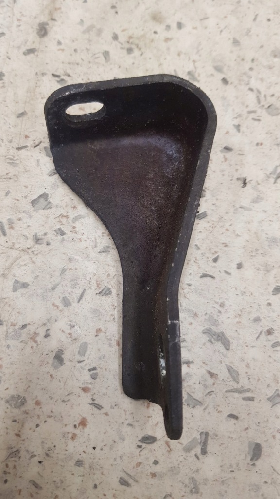 фото №2, Кронштейн кронштейн двигуна volvo v70 s70 2.5 20v