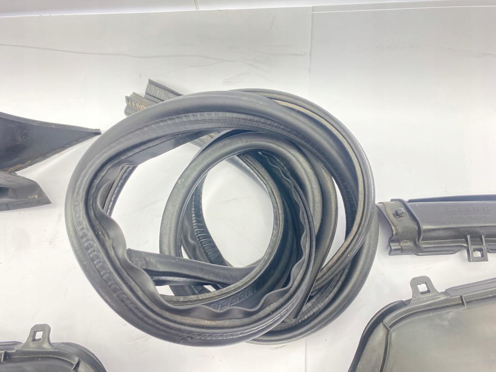 Жабо повний mercedes w124 1993-1996 e-klasa 1246204278 1246283307 Київ