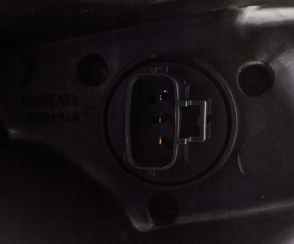 фото №9, Лампа передняя do toyota sienna xl30 2018-2020 81110-08080 правая