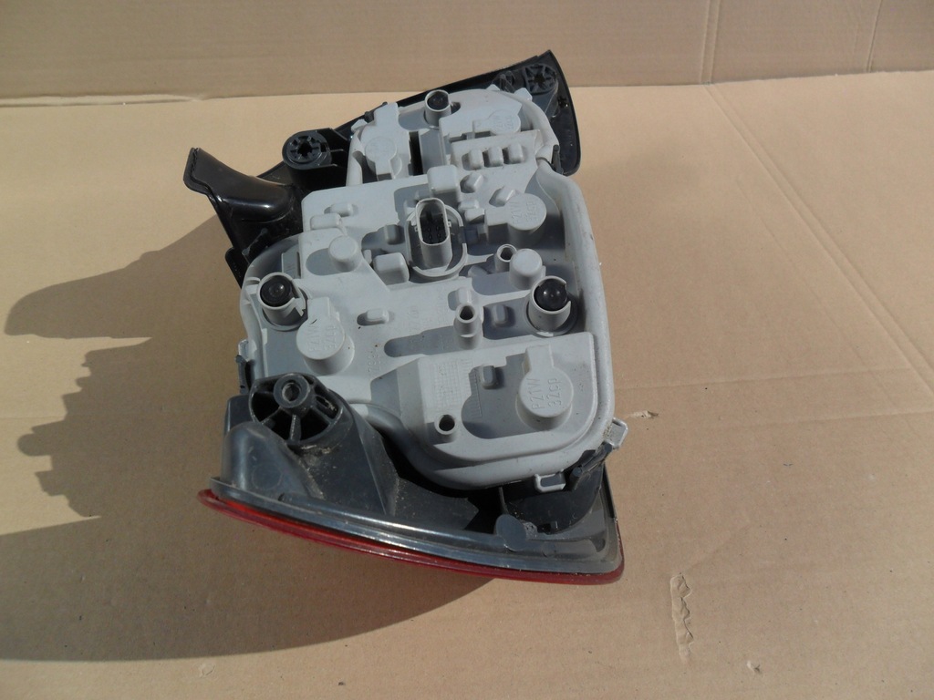 фото №15, Bmw 2 f22 f23 лампа правый задняя 7295424