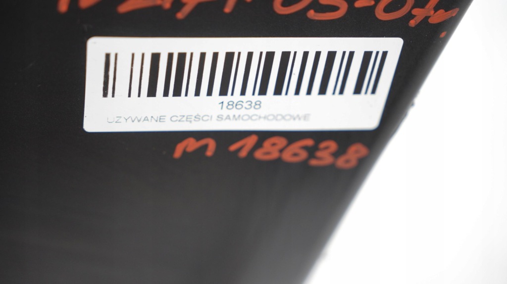 фото №11, Бампер перед передний chrysler voyager iv lift 05-07r омыватель