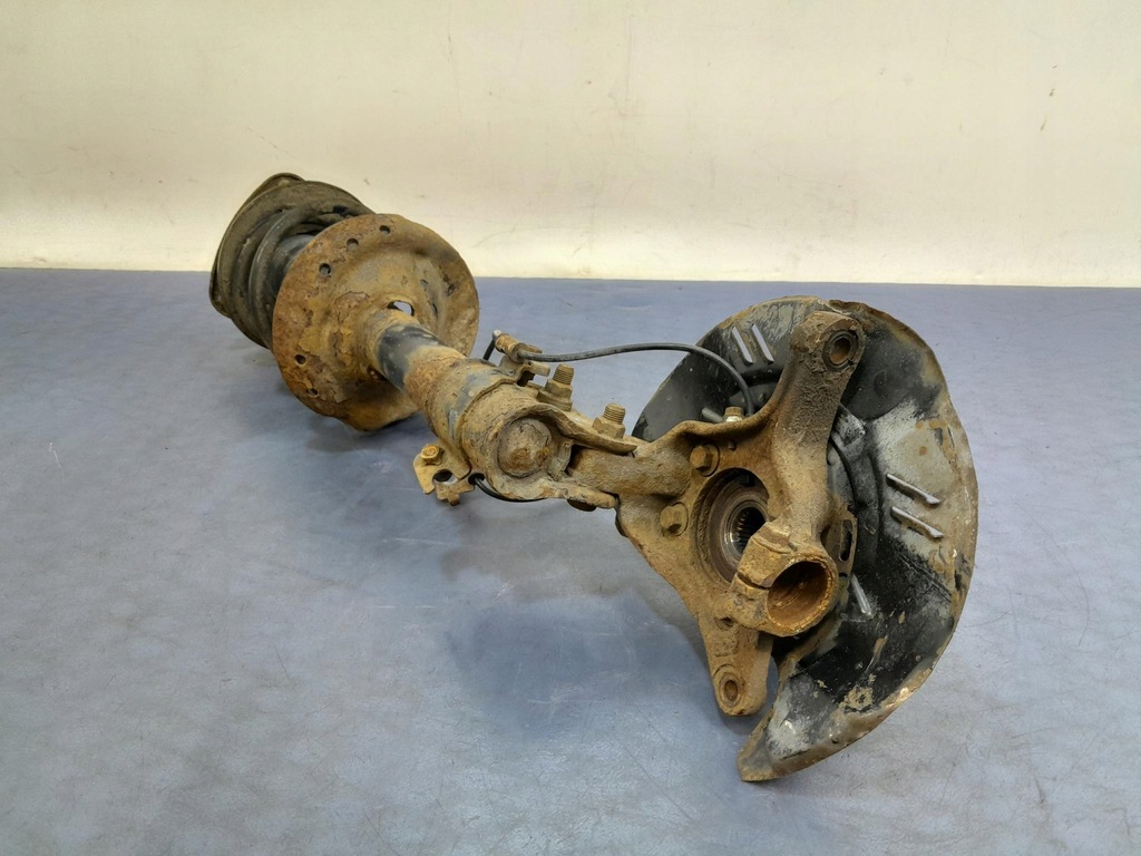 фото №4, Subaru outback iii 2.5 b поворотный кулак mcperson правая