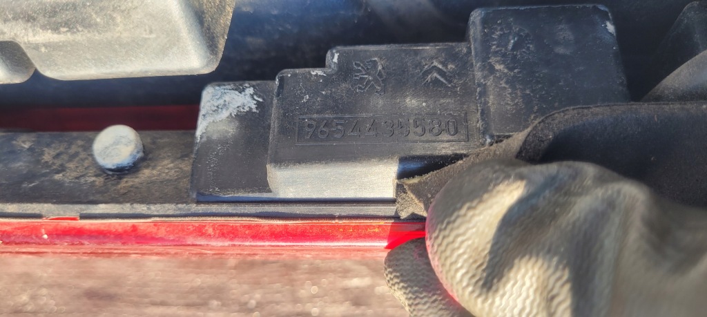 фото №11, Спойлер спойлер задний крышки citroen c4 picasso