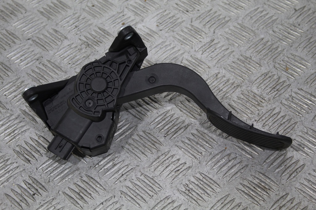 фото №1, Педаль газа toyota chr 78110-f4021