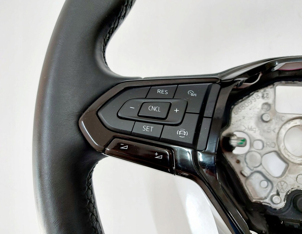 фото №8, Ford connect tourneo mk3 caddy 2k7 23r. воздуховод мультифункция кожа