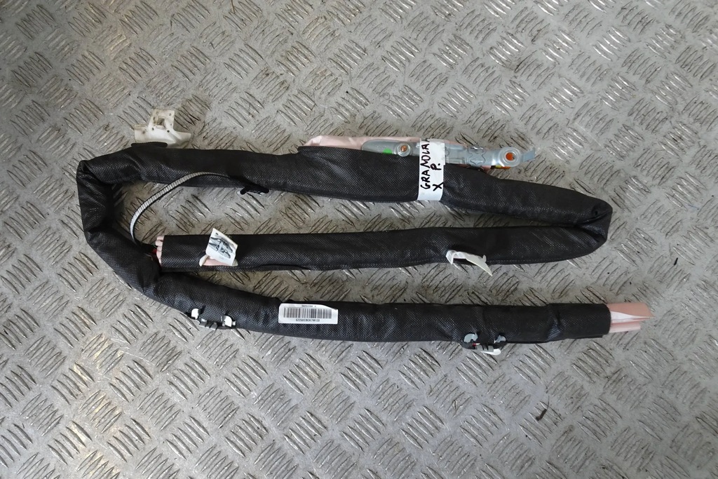 фото №1, Opel grandland x шторка безпеки подушка безпеки права 17-