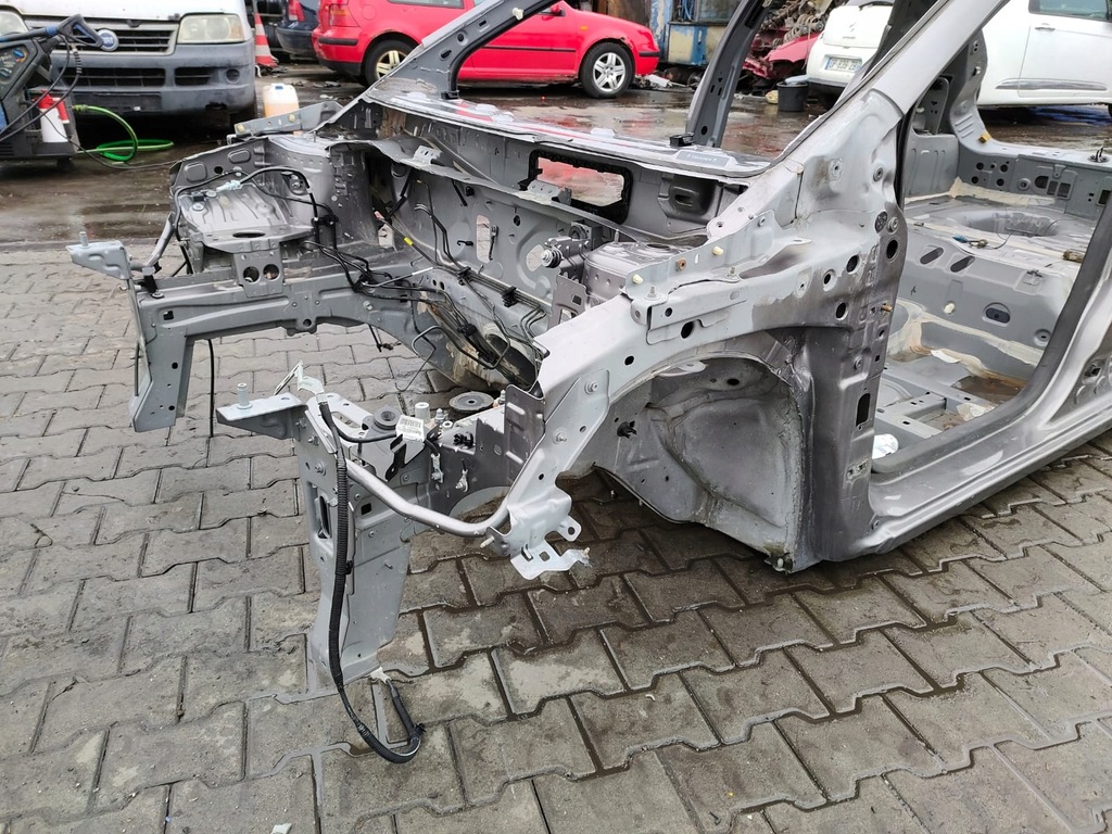 фото №10, Clio iv 4 кузов каркас кузов четверть крыша 5d