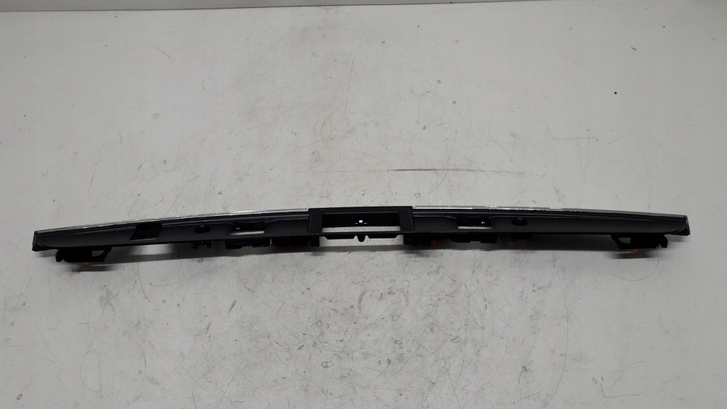 фото №1, Mercedes c w204 kombi молдинг крышки