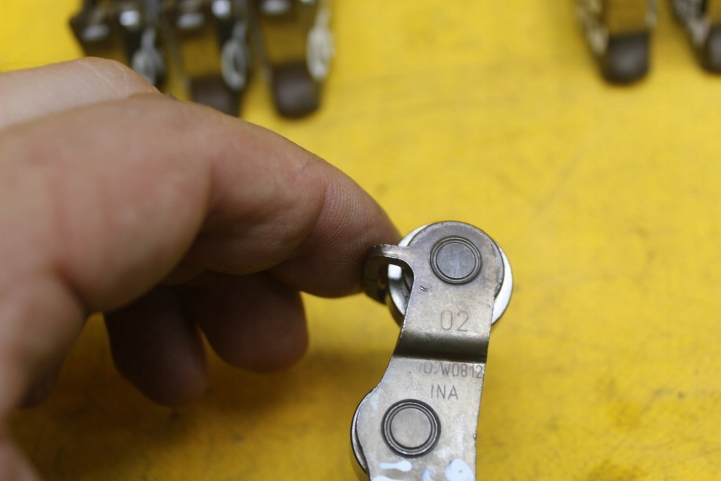 Коромисла штовхачі mini cooper r56 r55 1.6 vti Зі Шроту