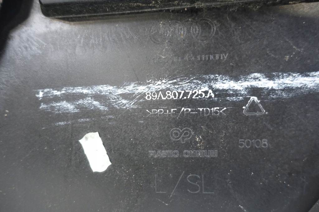 фото №9, Audi q4 e-tron s-line 2020- рамка решітка радіатора бампера перед 89a807725a