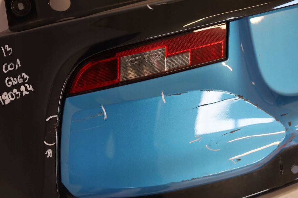 Бампер задний  задний bmw i3 под камера c01 Недорого