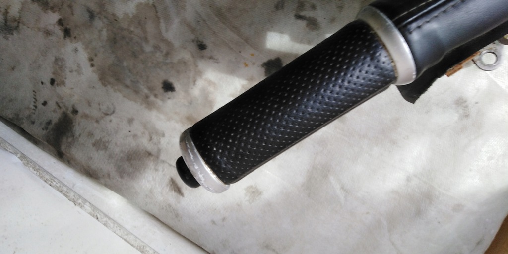 фото №4, Mazda 5 v cr 05r важіль гальма ручного шкіра