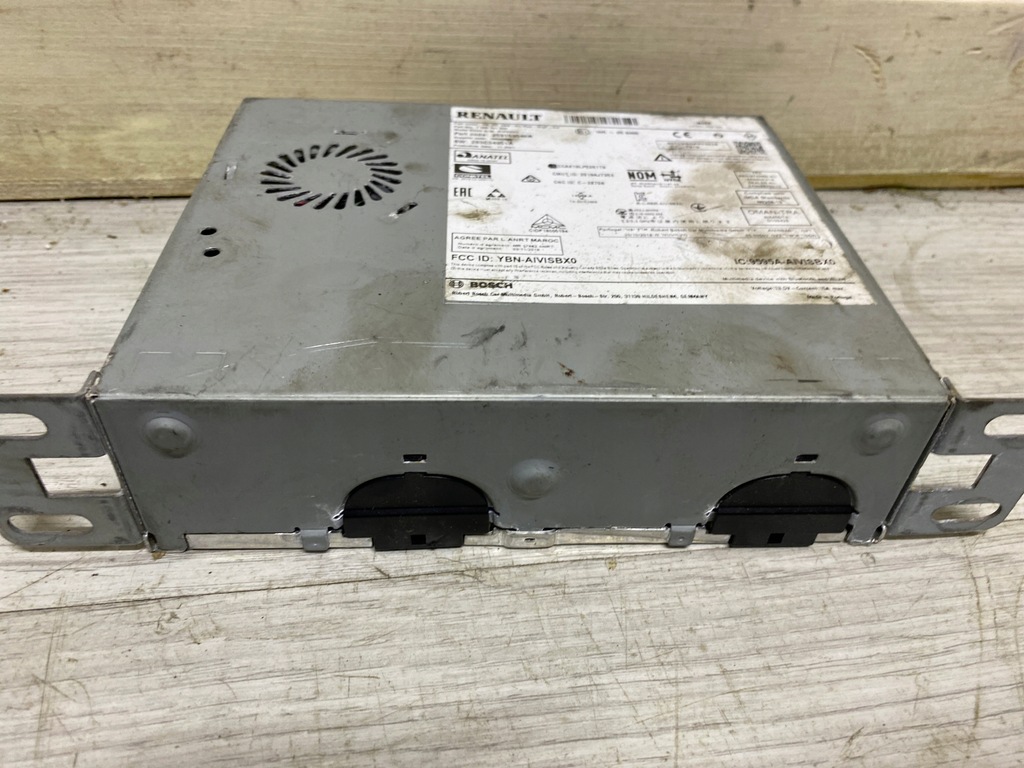 фото №1, Renault clio v 19- модуль радио навигации 259153546r