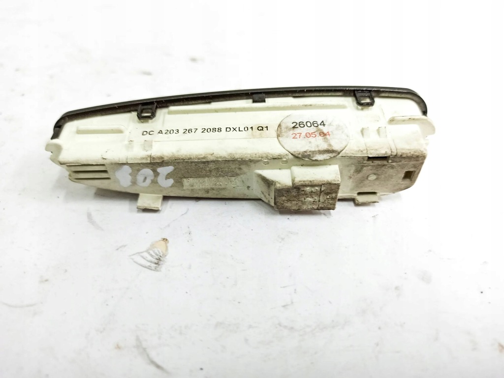 фото №7, Mercedes-benz c w203 2004 панелі керування, перемикачі