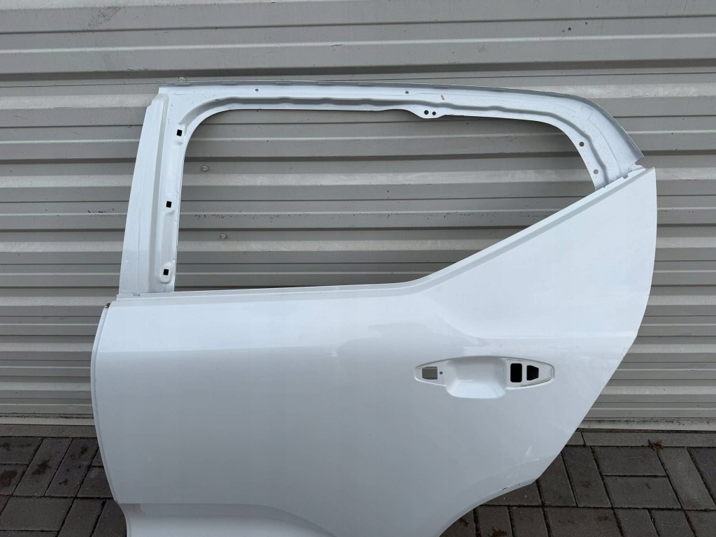 Двері ліва задній ліва задні volvo xc40 європа Київ