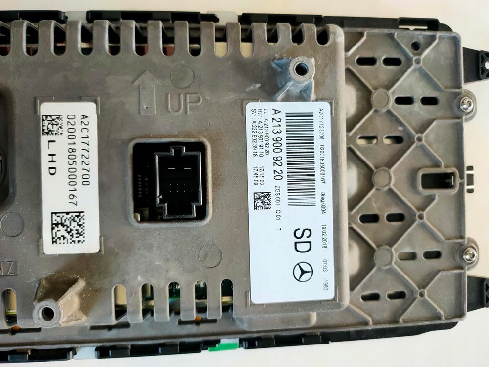 фото №10, Дисплей mercedes e klasa w213