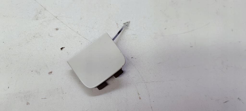 фото №1, Заглушка бампера задняя audi q3 f3 83a807441a