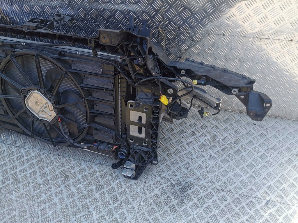 фото №7, Audi q7 4m pas передний радиатор 3.0 tdi