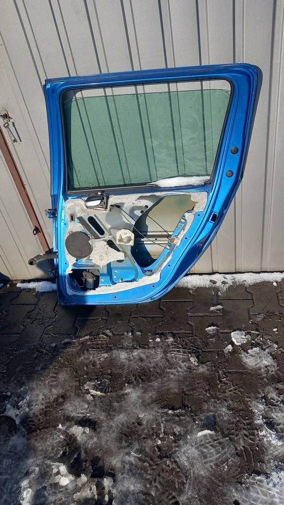 фото №5, Двері праве задня peugeot 206 2.0hdi 03r hb