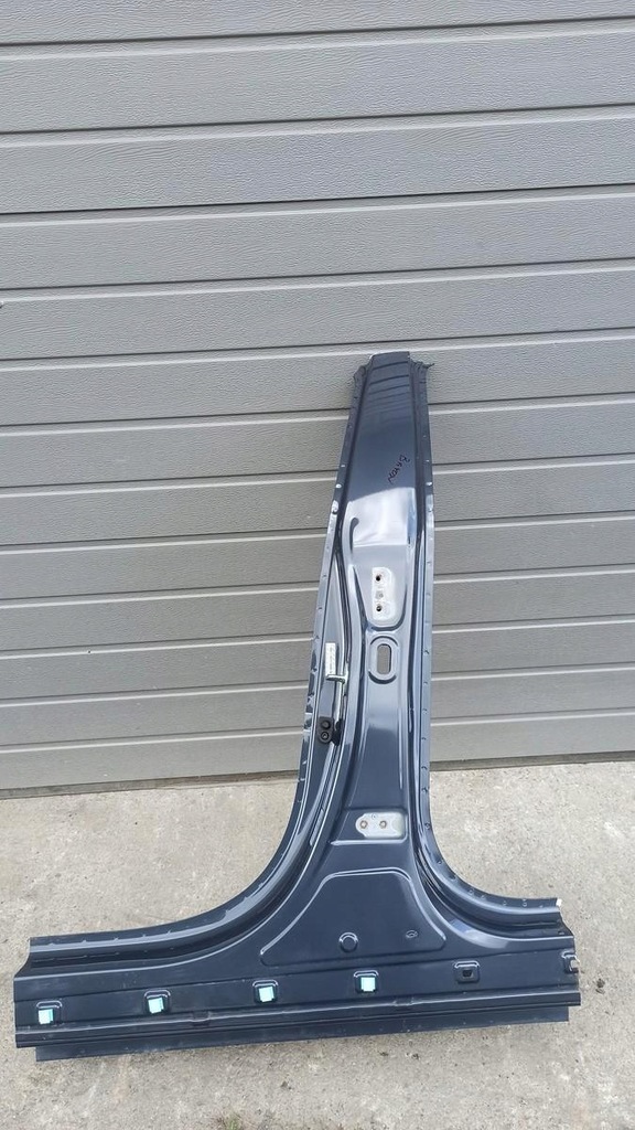 фото №1, Hyundai bayon блок двигателя порог левый