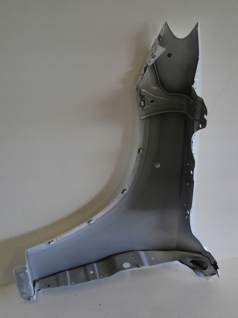 фото №16, Mercedes крила передній правий білий 149 glc 254 x254 suv c254 coupe