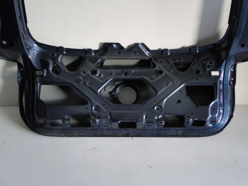 Mercedes eqa 243 h243 кришка багажника багажника задня a2437400100 Зі Шроту