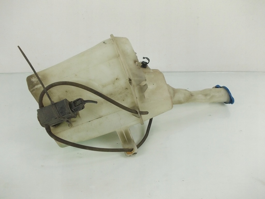 фото №1, Бак распылителя hyundai i20 08-14