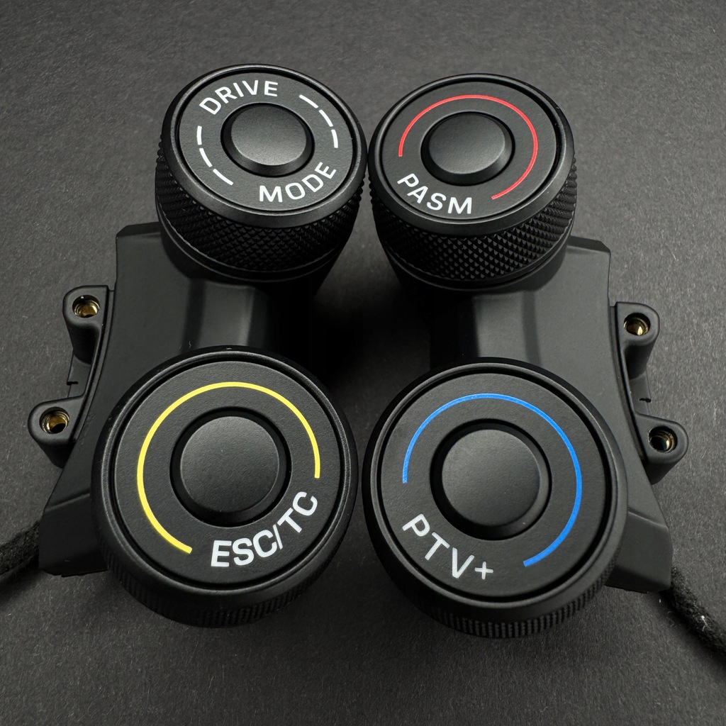 фото №5, Porsche 911 992 gt3 rs weissach переключатели руля drive mode pasm ptv