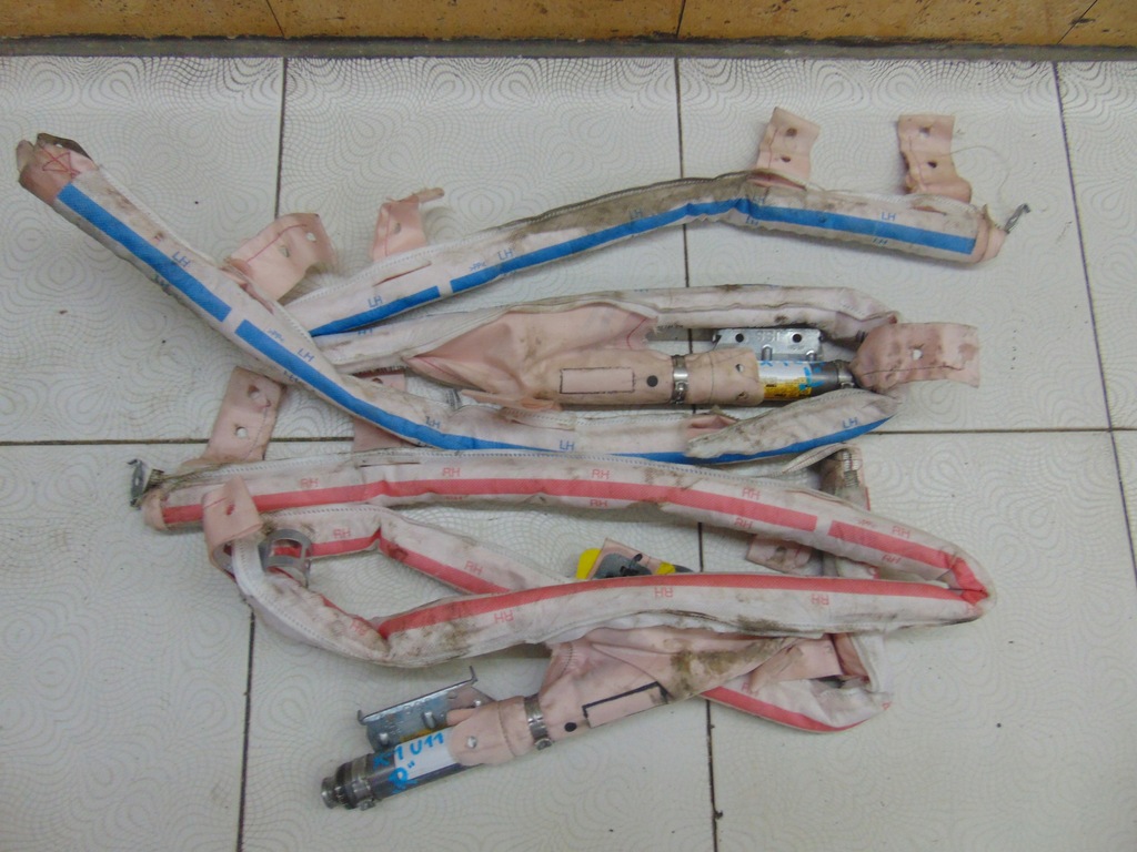 фото №1, Шторка безпеки ліва права bmw x1 u11