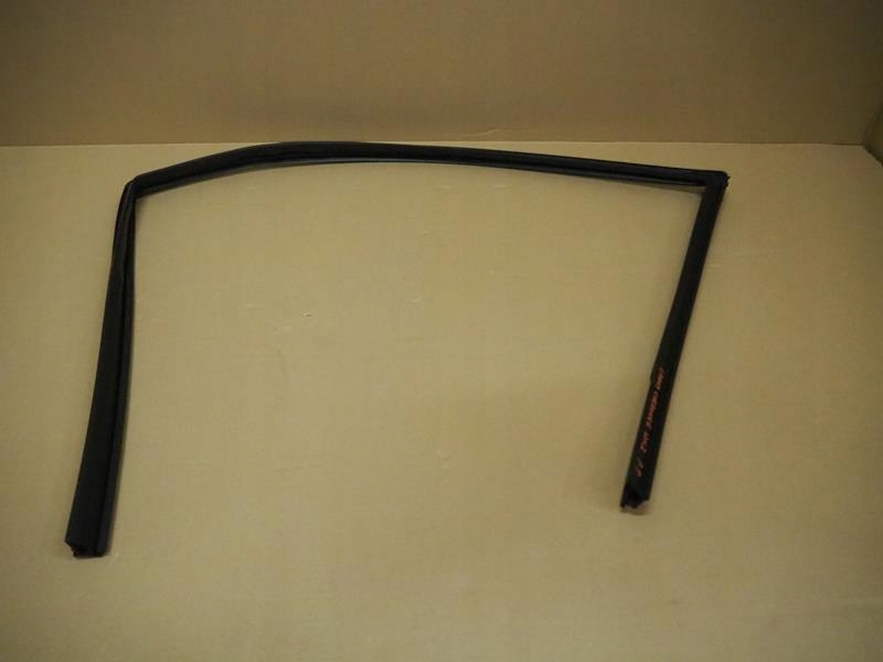 фото №1, Прокладка скло правий перед grand cherokee wk2