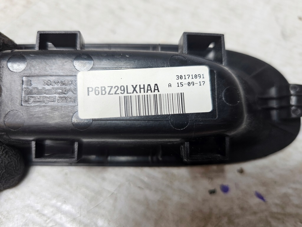 фото №16, Jeep compass 17- панель управление стекла левый перед p6bz27lxhaa usa